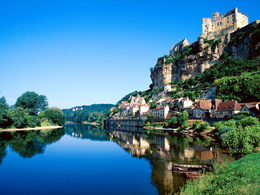 3d обои Beynac, Dordogne River, France  дома
