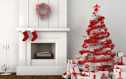 3d обои Белая новогодняя елка в белой комнате с красными украшениями  игрушки