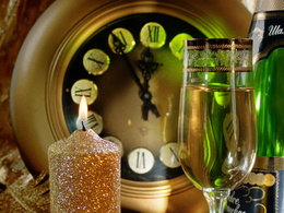 3d обои Новогодний натюрморт, часы, бокалы с шампанским и свеча  1600х1200