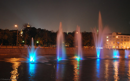 3d обои Каскад фонтанов  ночь