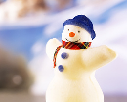 3d обои Маленький снеговичёк в шарфике  игрушки