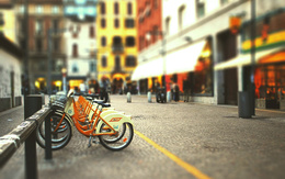 3d обои Стоянка велосипедов на улице европейского города  ретушь
