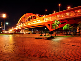 3d обои Автомобильный мост над бульваром  ночь