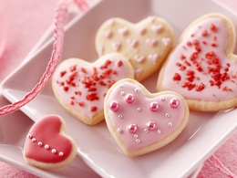 3d обои Сердечки печеньки,украшенные бисером и бусинами,в коробочке  сердечки