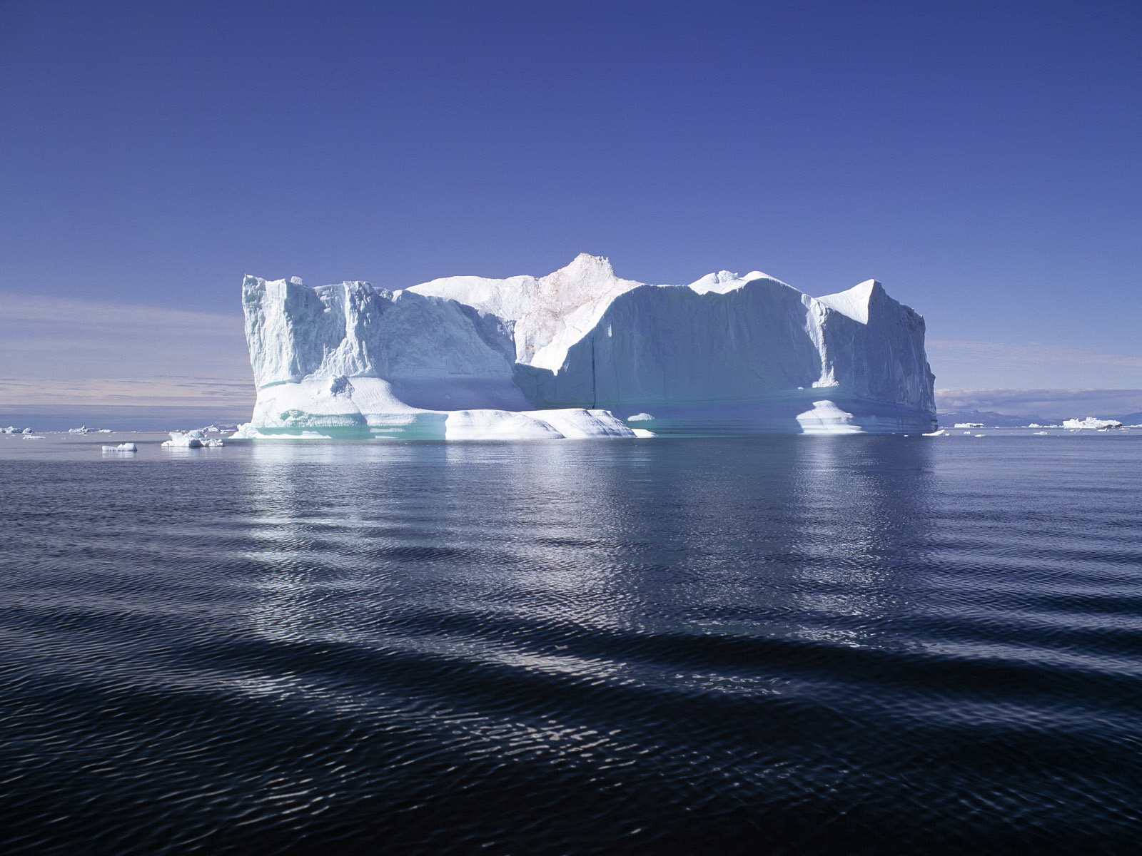 3d обои Огромный ледник по среди ледникового океана  зима # 40868