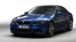 3d обои Новый BMW 2011 года (M3 Coupe) вид спереди  авто