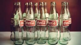 3d обои Пустые бутылки (coca-cola)  бренд