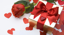 3d обои Подарок и розы  сердечки