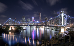 3d обои Брисбен - крупный город на побережье Австралии вид на мост через реку ночью (© Sarmu)  ночь