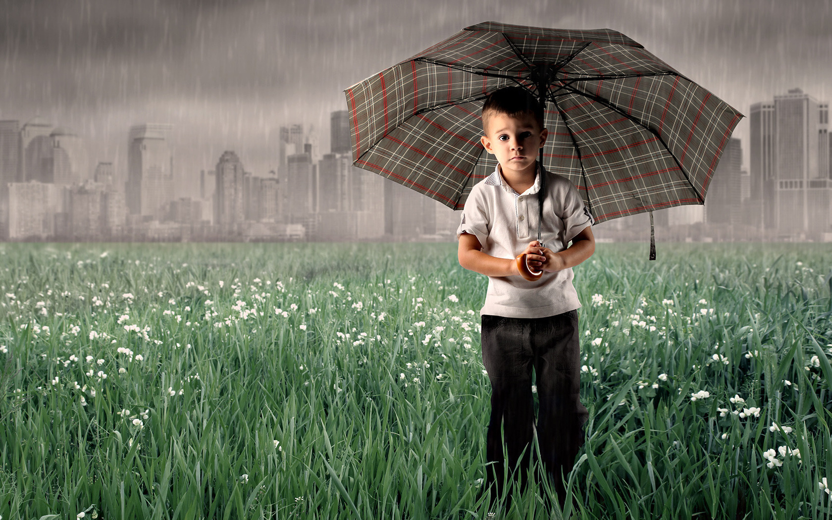 3d обои Мальчик с зонтиком на краю города под ливнем  дети # 34063