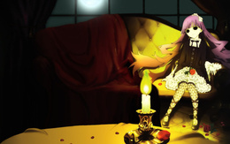 3d обои Девочка с розой из аниме Shiki сидит на диване  огонь