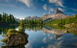 3d обои Зеркально гладкое горное озеро  горы