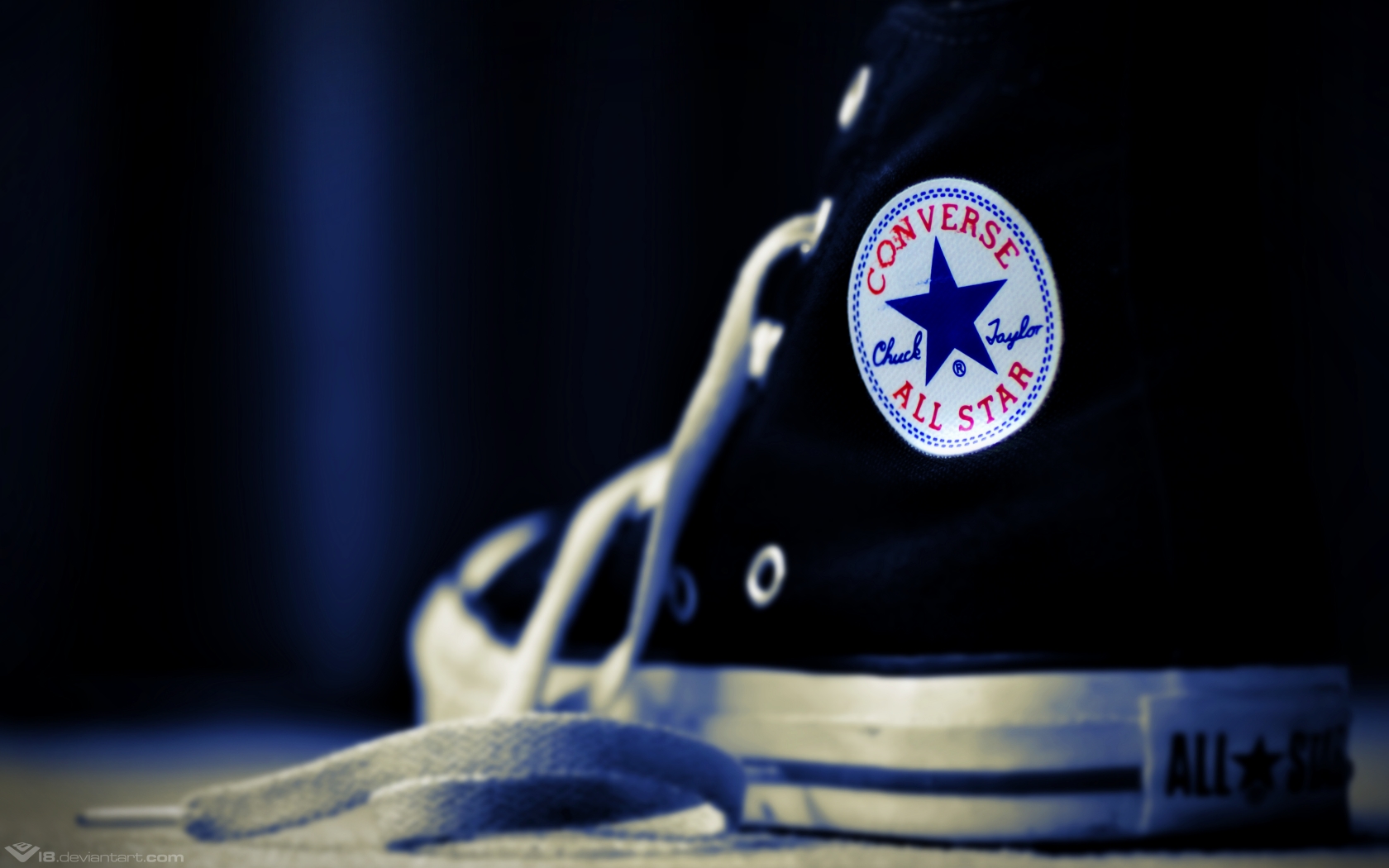 3d обои Фирменная кеда (Converse All Star)  ножки # 67182