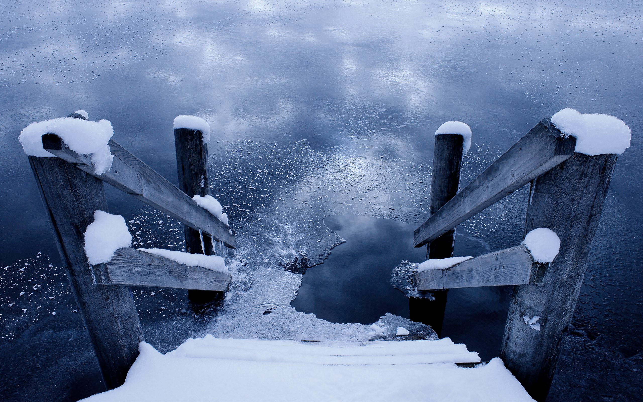 3d обои Лестница к замерзшей воде  зима # 40782
