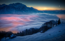 3d обои Туман в заснеженных горах  ночь