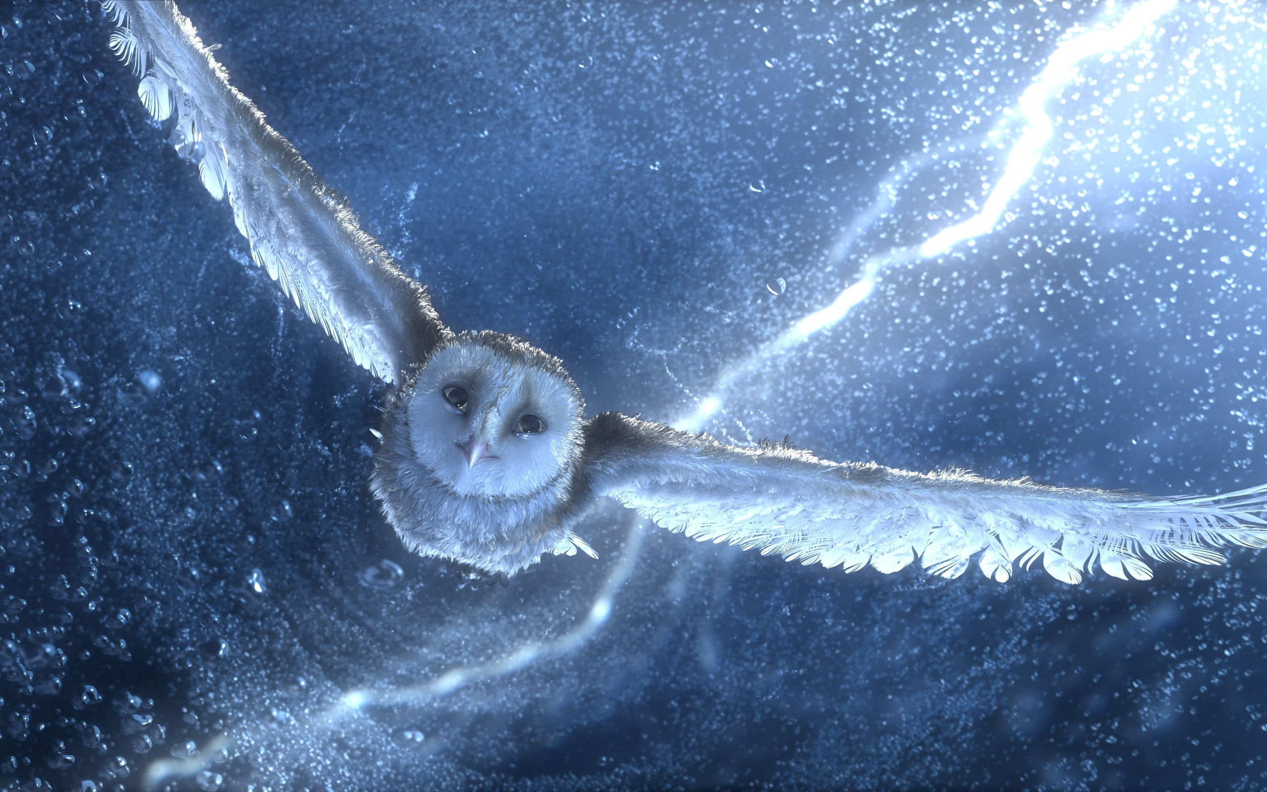 3d обои Ночной страж — сова, наперекор буре с дождём и молниями облетает свои владения из мультфильма «Легенды ночных стражей» / «Legend of the Guardians: The Owls of Ga’Hoole»  молнии # 55400