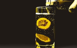 3d обои Лимонад с дольками лимона  вода