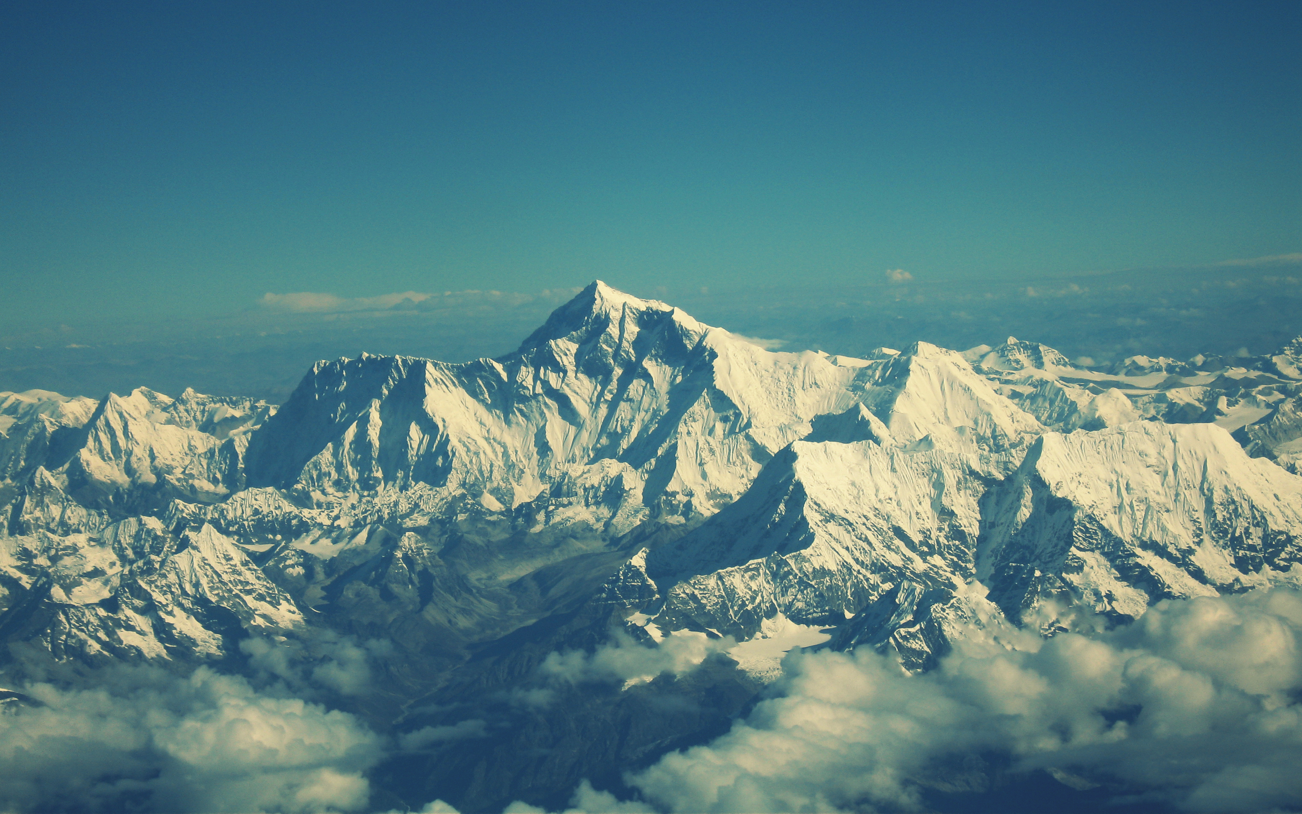 3d обои Вид на заснеженные вершины Эвереста с самолета  горы # 25140