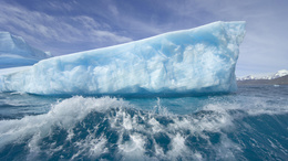 3d обои Айсберг и голубой океан  горы