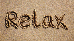 3d обои Надпись на песке (Relax)  фразы