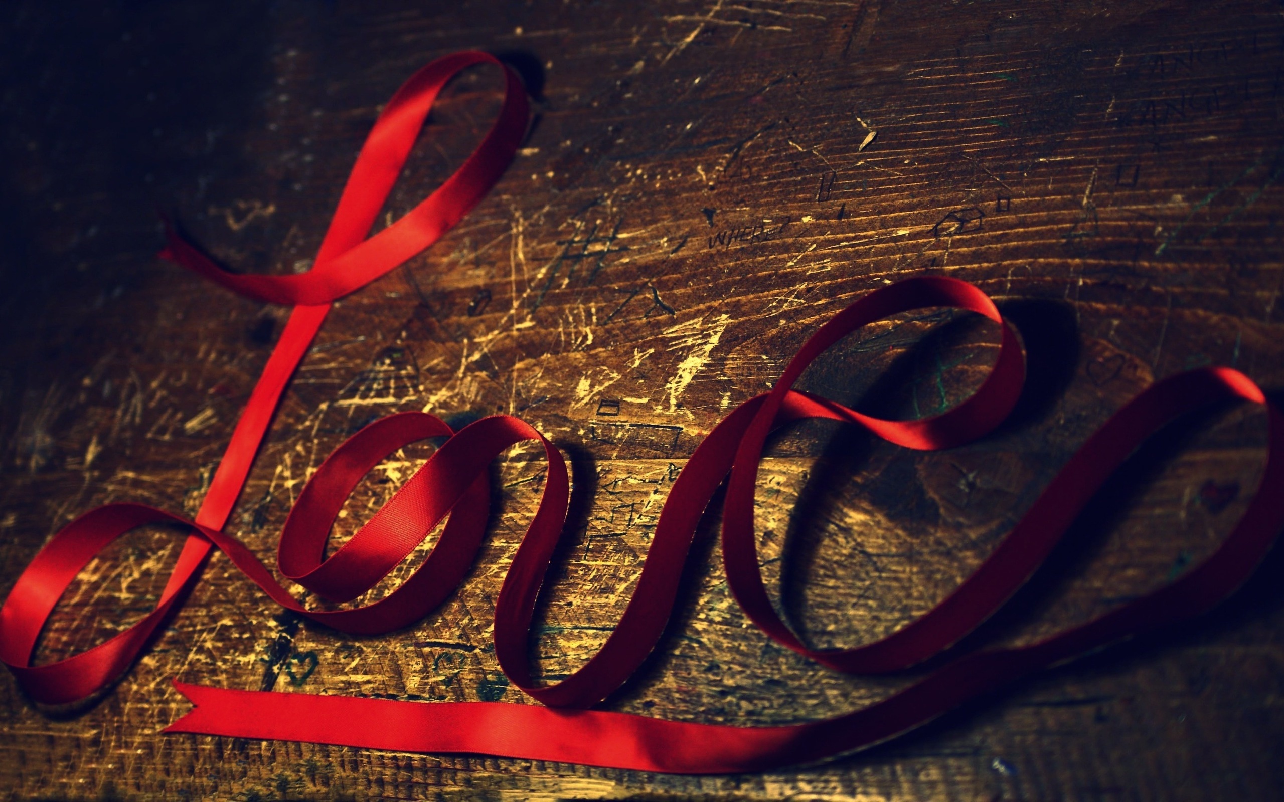 3d обои Надпись (LOVE) из красной ленточки  любовь # 51647