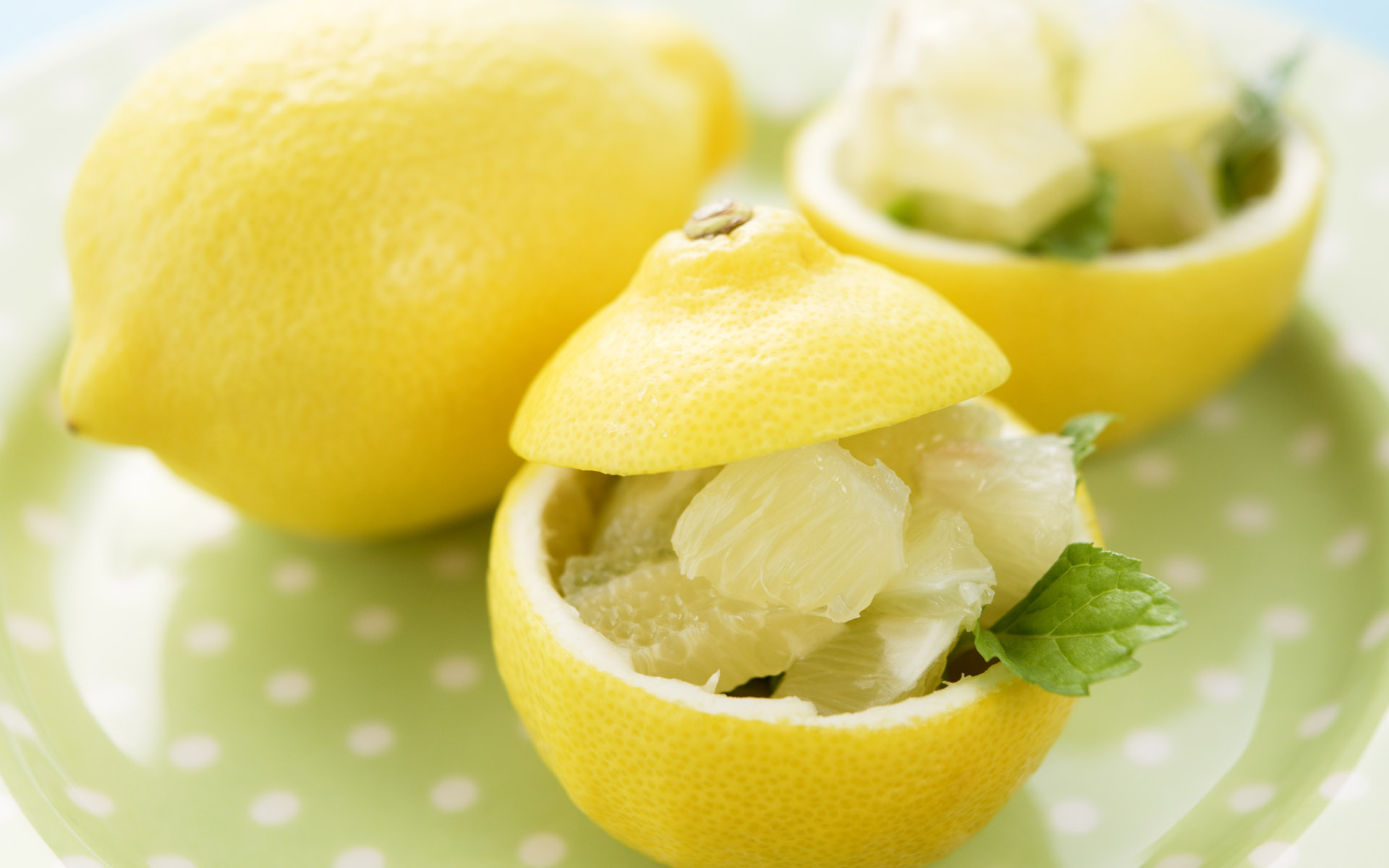 3d обои Ананасовые ломтики в лимонной кожуре с мятой  листья # 50750