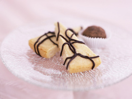 3d обои Маленькие печеньки с шоколадным узором  макро