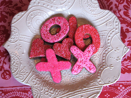 3d обои Розовые печеньки в виде букв Х, О и сердечек  еда