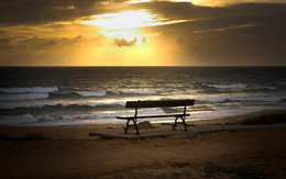 3d обои Лавочка с видом на закат над морем  солнце