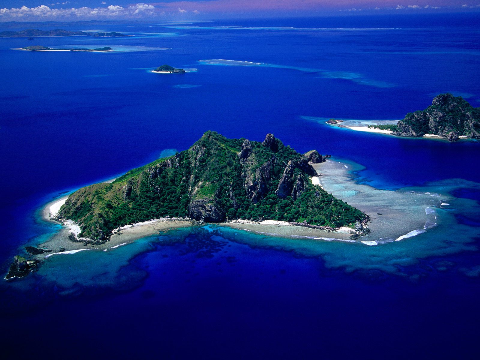 3d обои Приятные во всех отношениях островки в Тихом океане  море # 55778