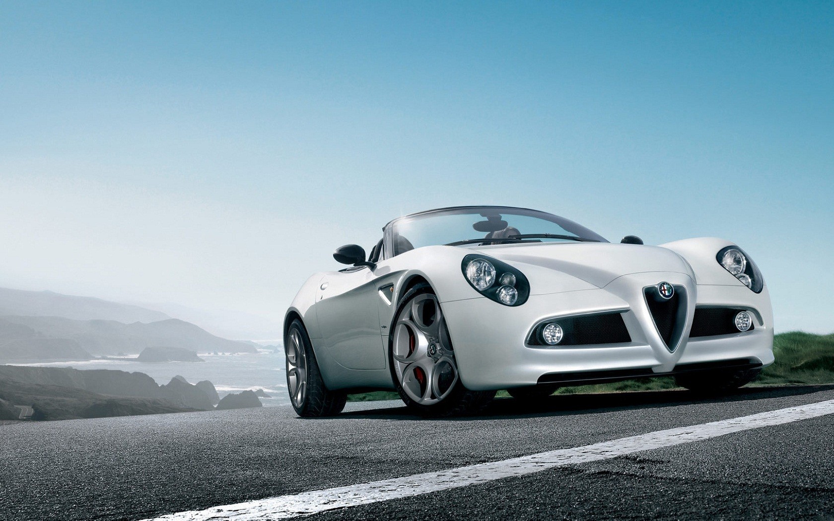 3d обои Белая Alfa Romeo  1680х1050 # 7591