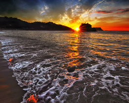 3d обои Красивое море на закате солнца  дома